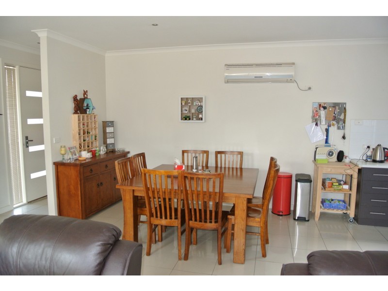 1/19 Boldrewood Parade, Reservoir VIC 3073
