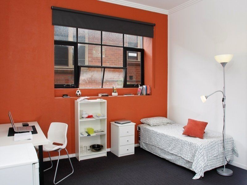 711 Plenty Road, Reservoir VIC 3073