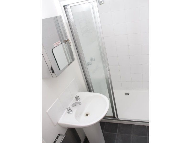 711 Plenty Road, Reservoir VIC 3073