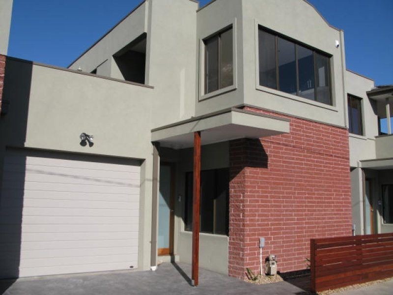 3/4 Blair Street, Coburg VIC 3058