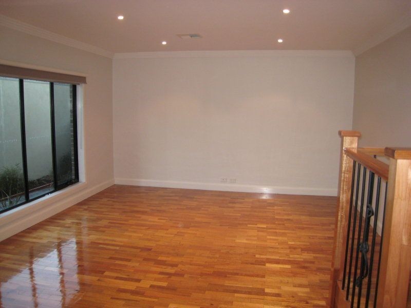 2/1 Westwood Drive, Bulleen VIC 3105