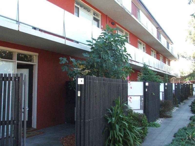 1/1 Lumley Court, Prahran VIC 3181