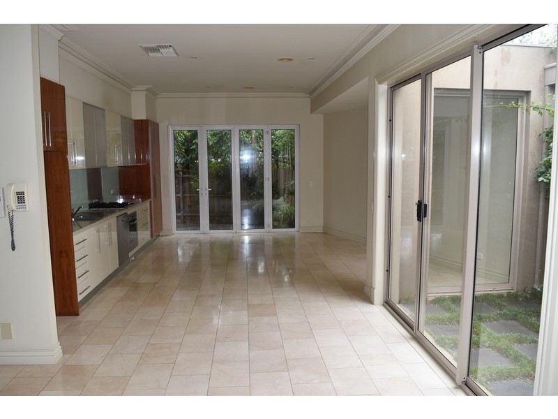 5A Birtles Court, Balwyn VIC 3103