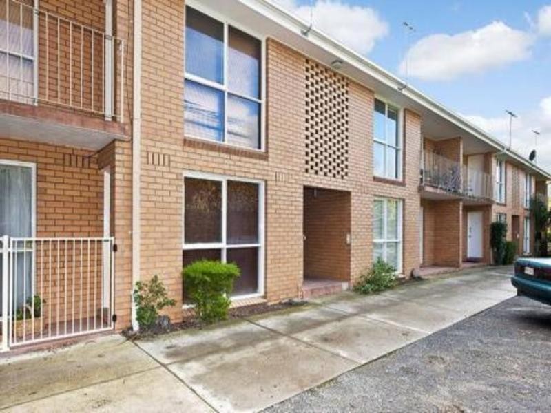 2/80 Marshall Street, Ivanhoe VIC 3079