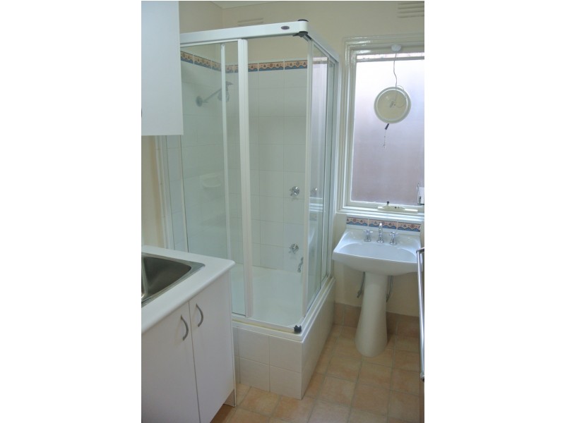 2/80 Marshall Street, Ivanhoe VIC 3079