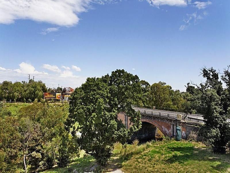 7/4 Urquhart Street, Northcote VIC 3070