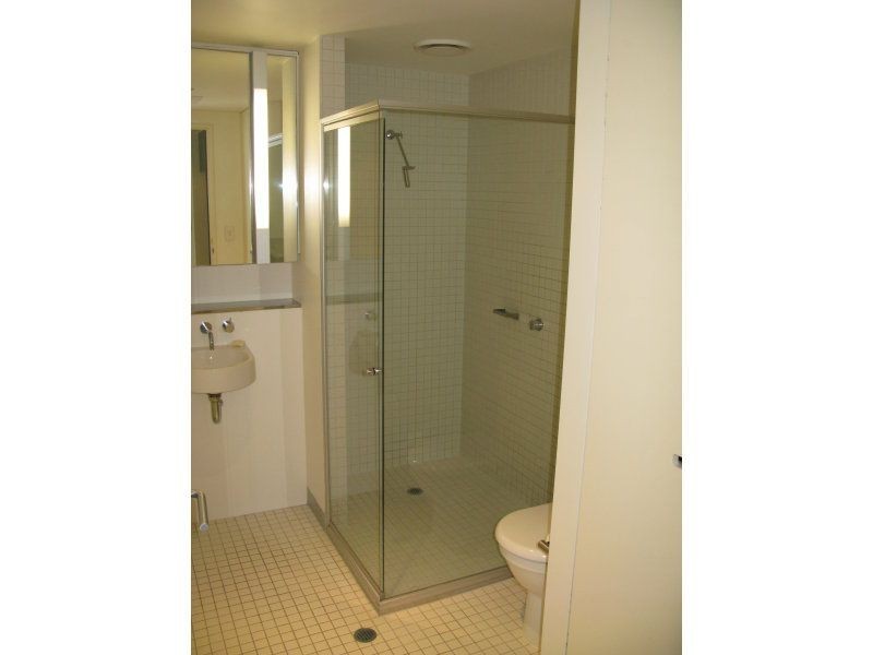 106/1 Danks Street, Port Melbourne VIC 3207