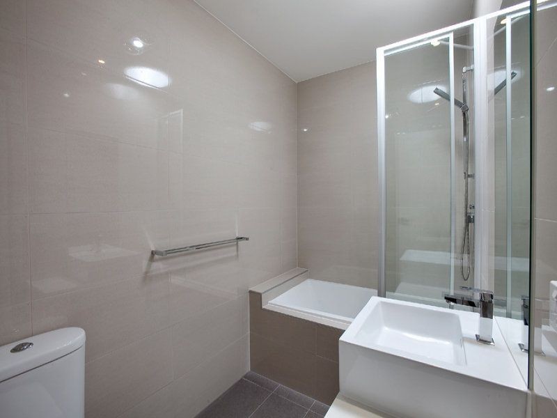 8/158 Clarendon Street, Thornbury VIC 3071