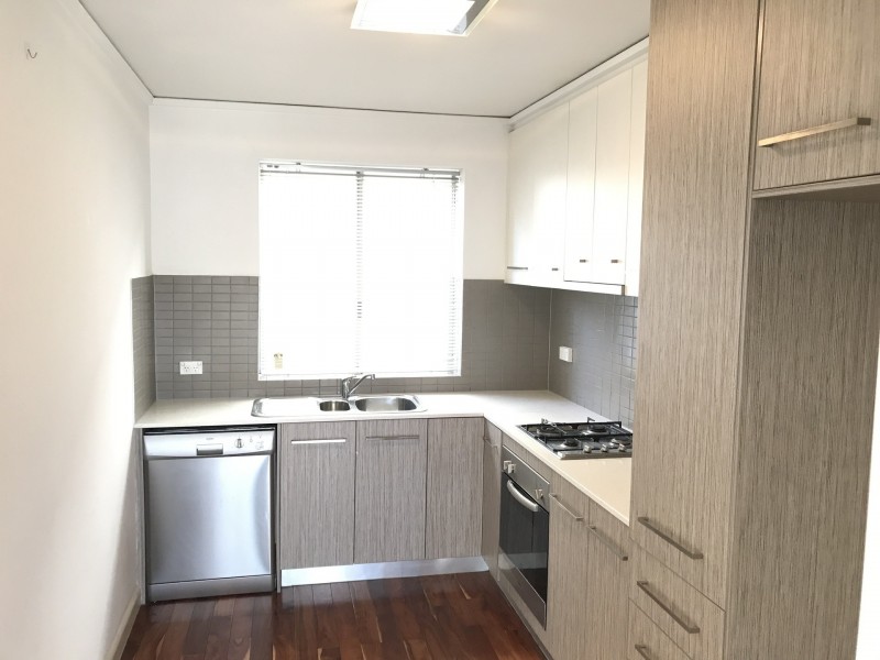 2/23 Farmer Street, Richmond VIC 3121