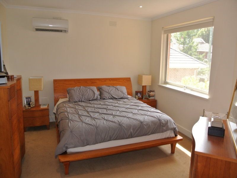 6 Ellesmore Court, Kew VIC 3101