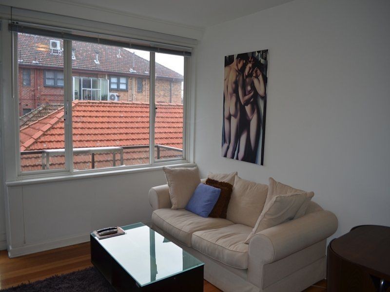 5/209 Brighton Road, Elwood VIC 3184