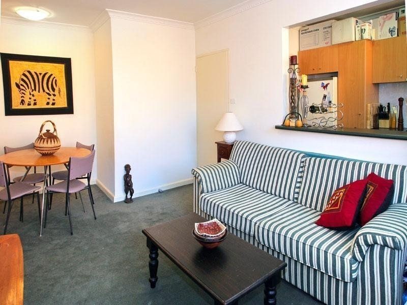 4/4 Gurner Street, St Kilda VIC 3182