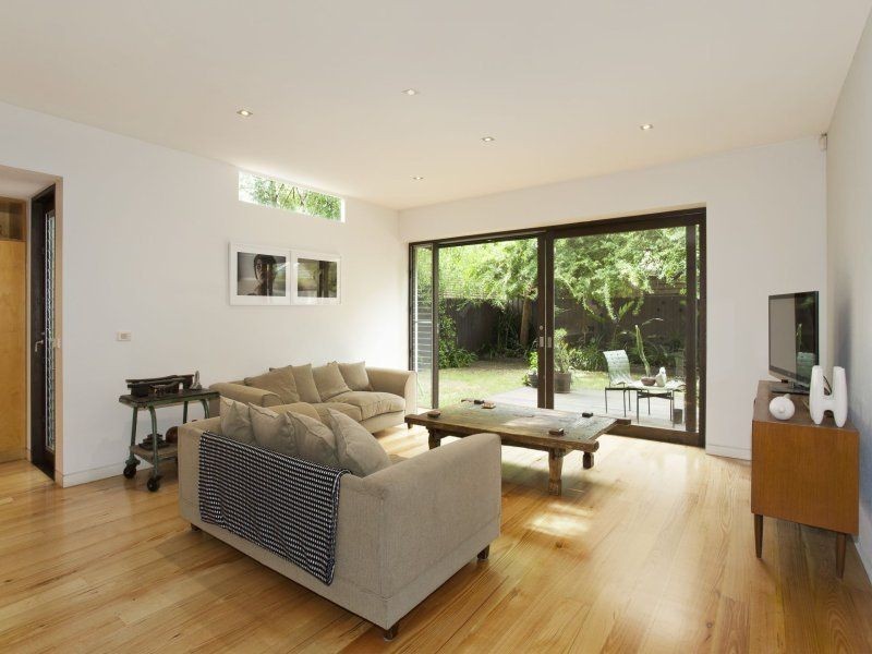 2A Dean Avenue, St Kilda East VIC 3183