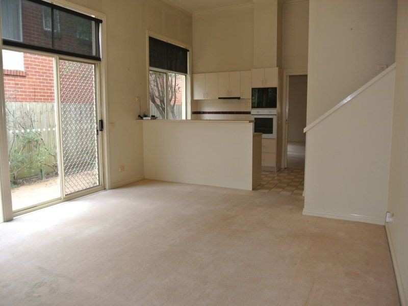 13 Stevens Close, Kew VIC 3101
