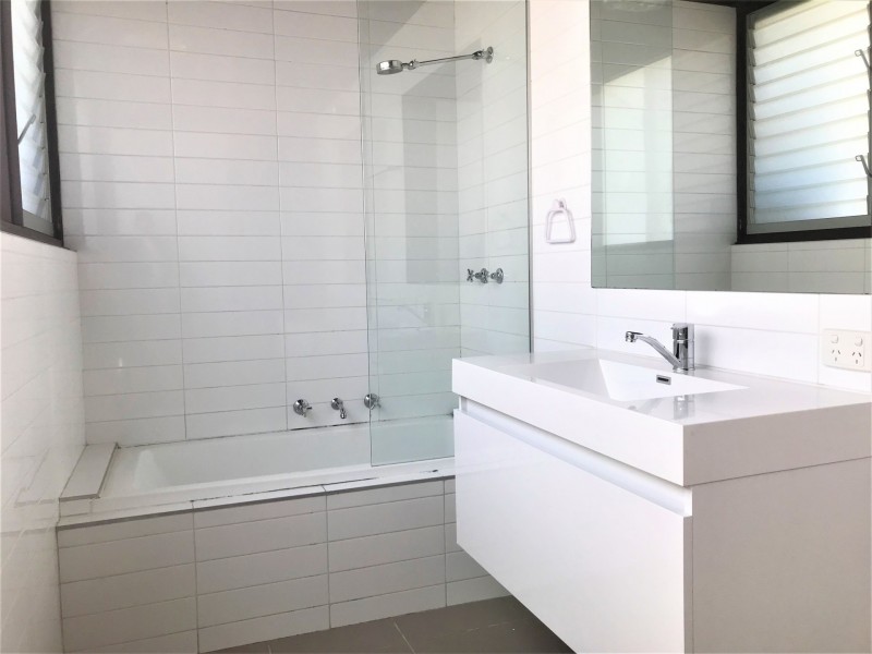 1/1295 Burke Road, Kew VIC 3101