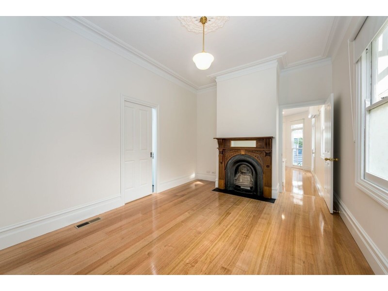 8 Stewart Street, Hawthorn East VIC 3123