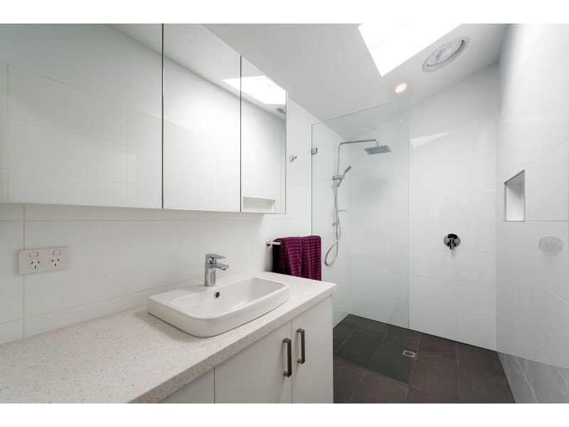 8 Stewart Street, Hawthorn East VIC 3123