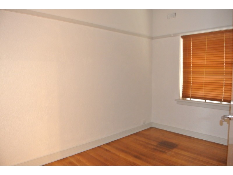 1/267 Barkly Street, St Kilda VIC 3182