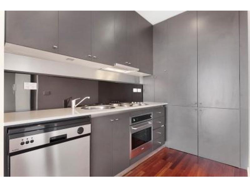 1/22 Saxon Street, Brunswick VIC 3056