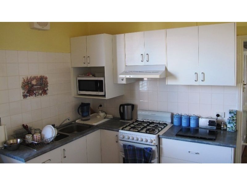 15 Burton Street, Blayney NSW 2799