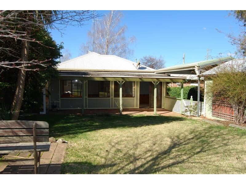 357 Lords Place, Orange NSW 2800