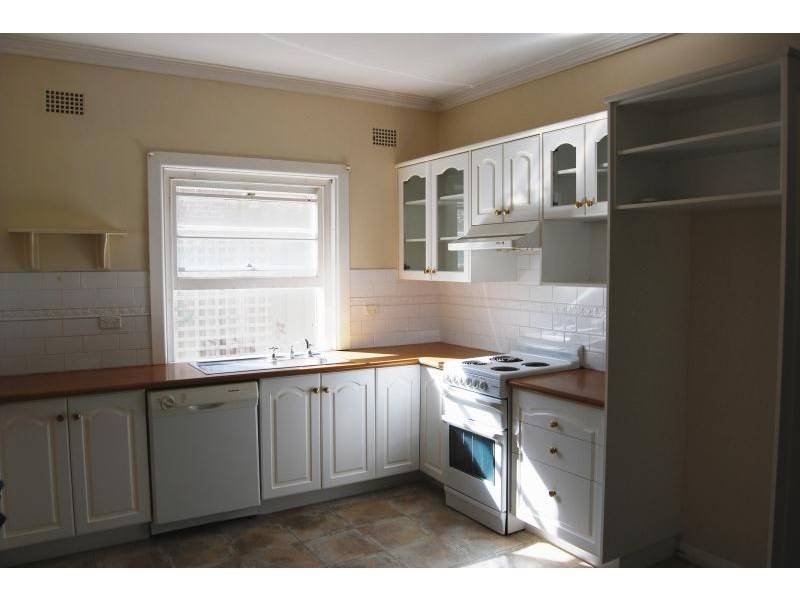 357 Lords Place, Orange NSW 2800
