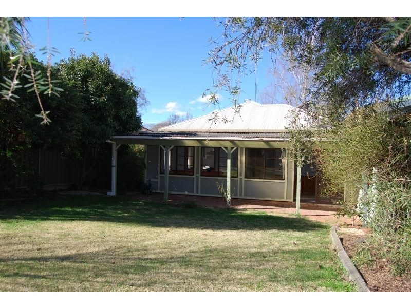 357 Lords Place, Orange NSW 2800