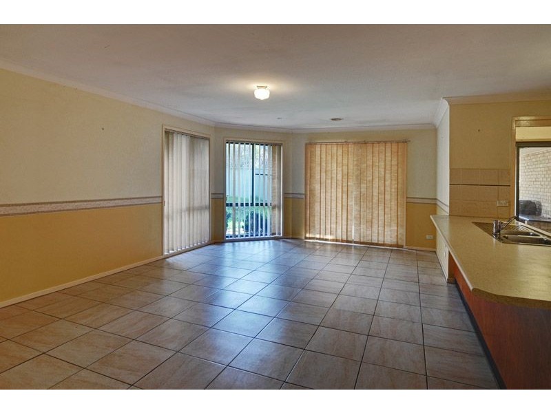 49 Northstoke Way, Orange NSW 2800