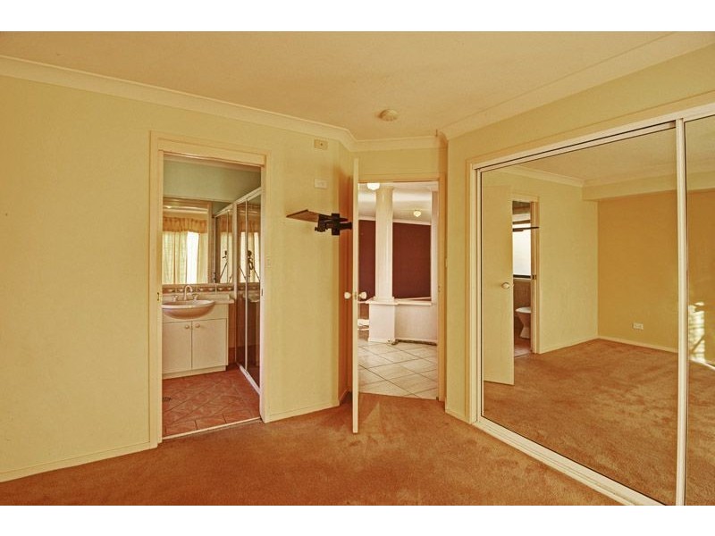 49 Northstoke Way, Orange NSW 2800