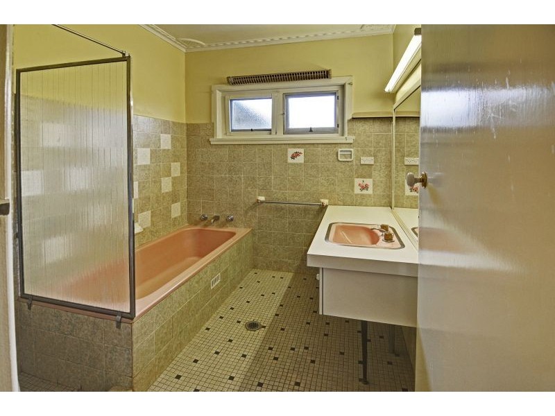 21 Green Lane, Orange NSW 2800