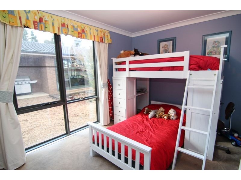 6 Kileys Run, Clifton Grove NSW 2800