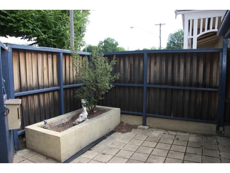 283 Russell Street, Bathurst NSW 2795