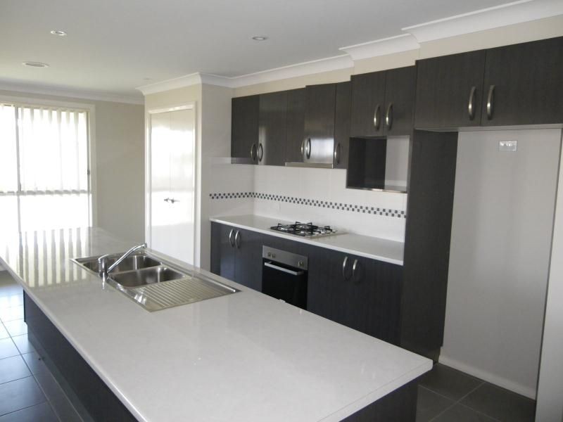 16 Packham Street, Orange NSW 2800