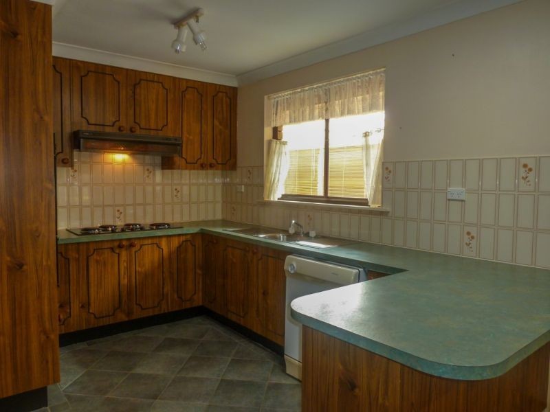 6 Syringa Place, Orange NSW 2800