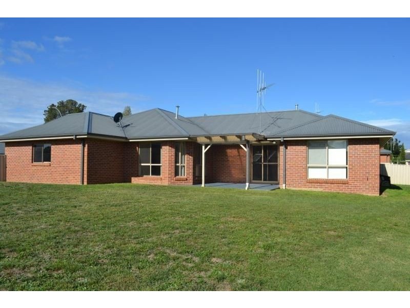 5 Bonnie Doon Place, Orange NSW 2800
