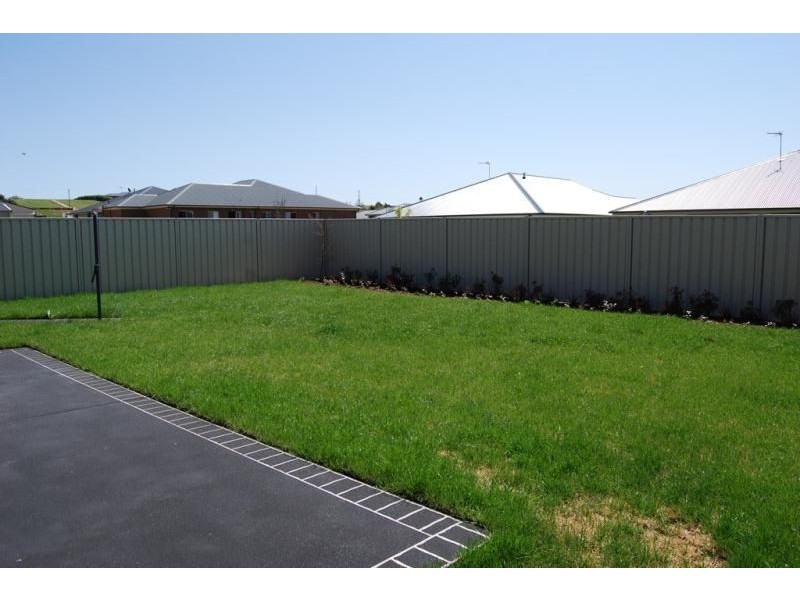 10A Pippin Way, Orange NSW 2800