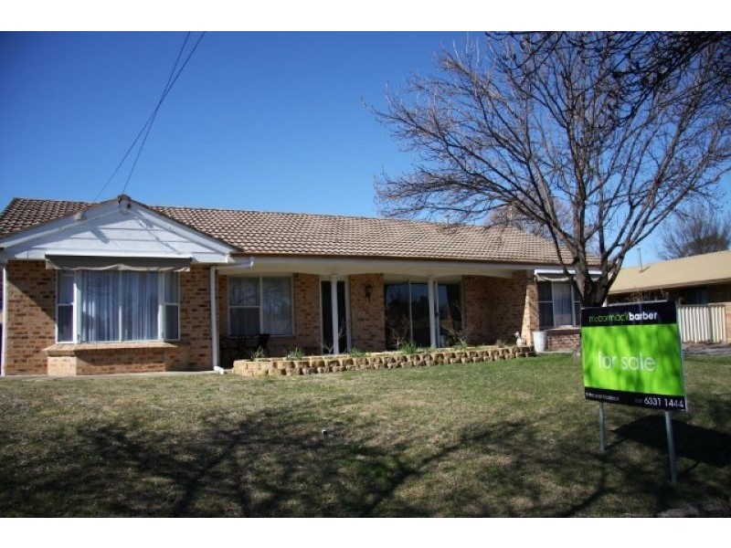 25 Lamont Place, Bathurst NSW 2795