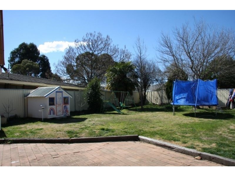 25 Lamont Place, Bathurst NSW 2795