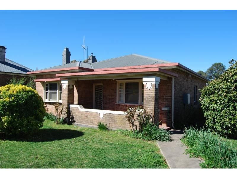 84 McLachlan Street, Orange NSW 2800
