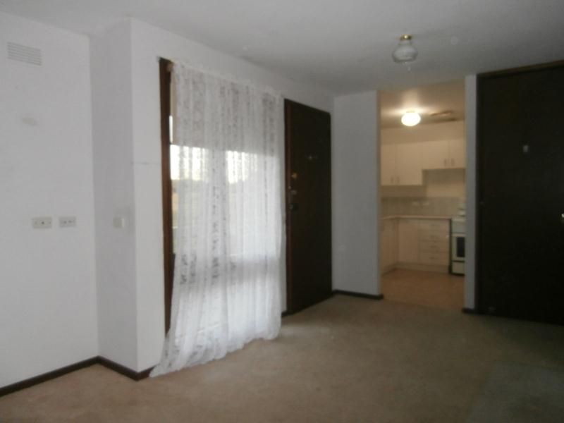 24 Ennis Way, Bathurst NSW 2795