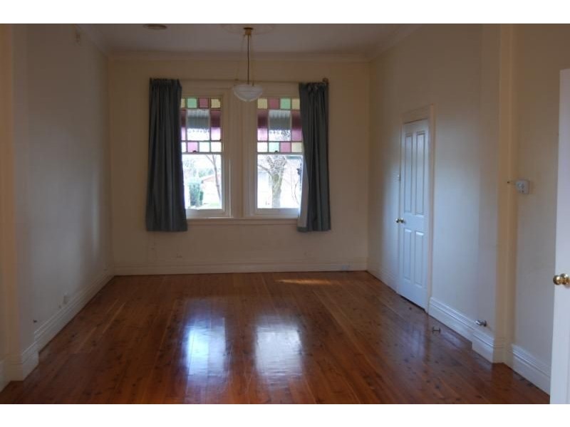 390 Summer Street, Orange NSW 2800
