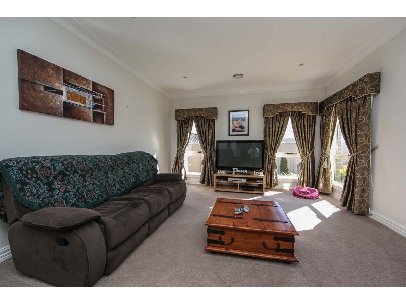3 Gregory Place, Orange NSW 2800