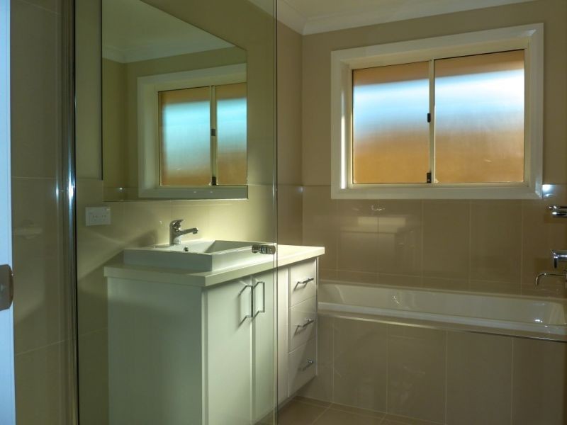 10 Stirling Avenue, Orange NSW 2800