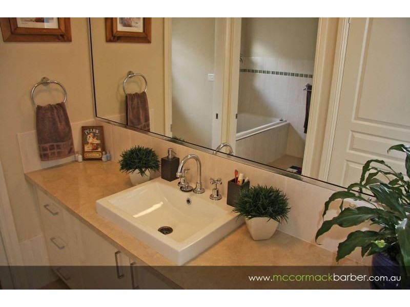 25 George Weily Place, Orange NSW 2800