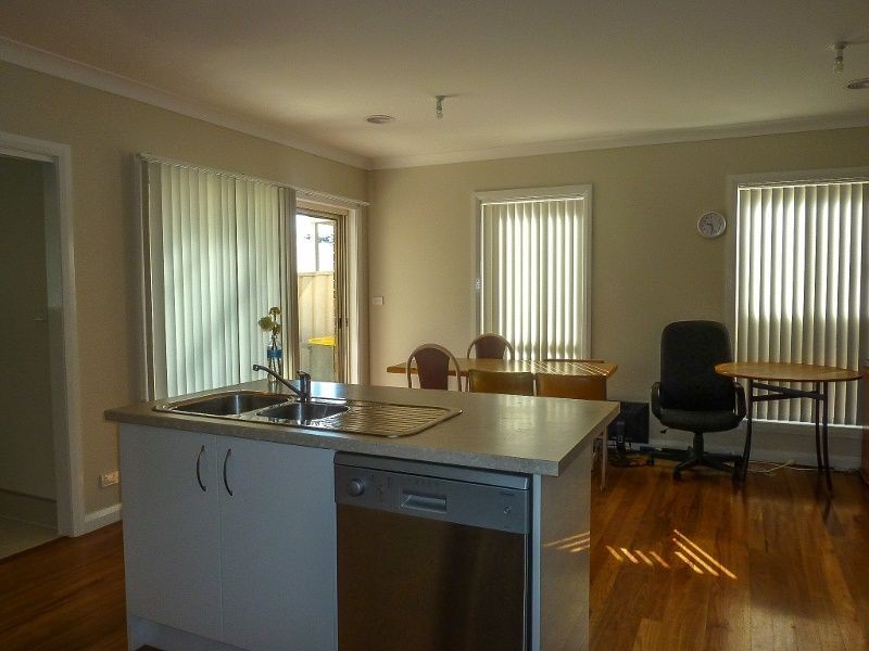 69 Brooklands Drive, Orange NSW 2800