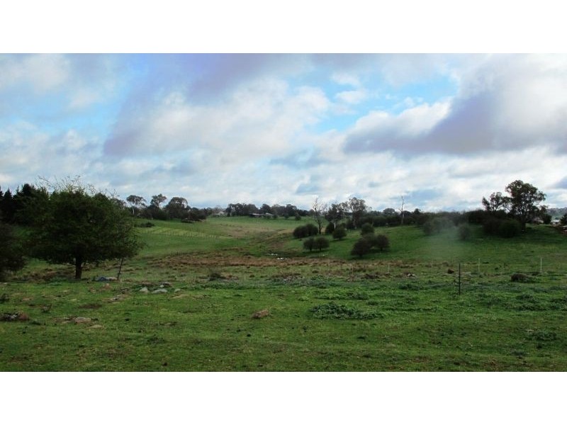 112 Charles Booth Way, Millthorpe NSW 2798