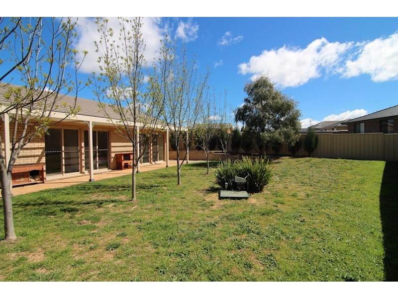 7 Diamond Drive, Orange NSW 2800