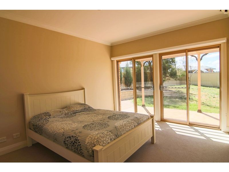 7 Diamond Drive, Orange NSW 2800