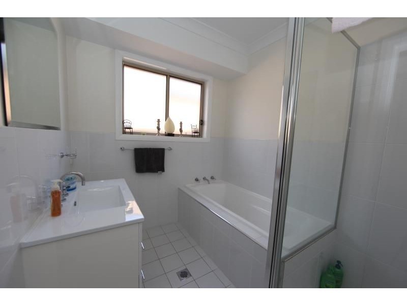 12 Begonia Place, Orange NSW 2800