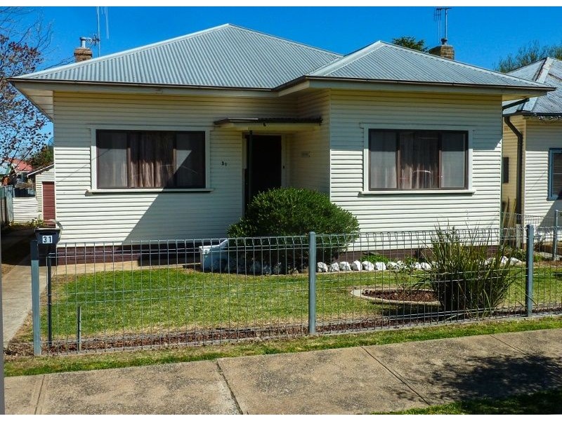 31 Spring Street, Orange NSW 2800